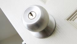 Pewaukee residential locksmith